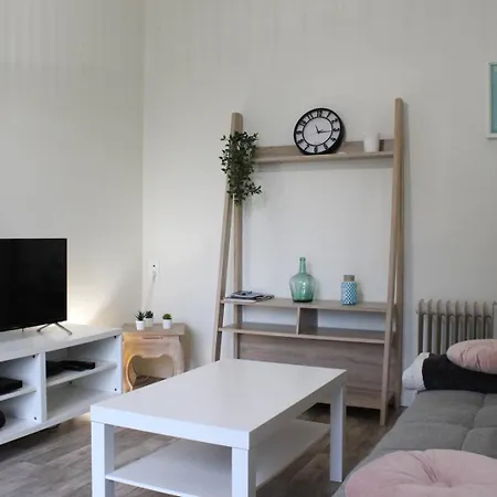 Vila 2 Pieces Oleron 2 Couchages Saint Georges D'oleron Sgo000-066